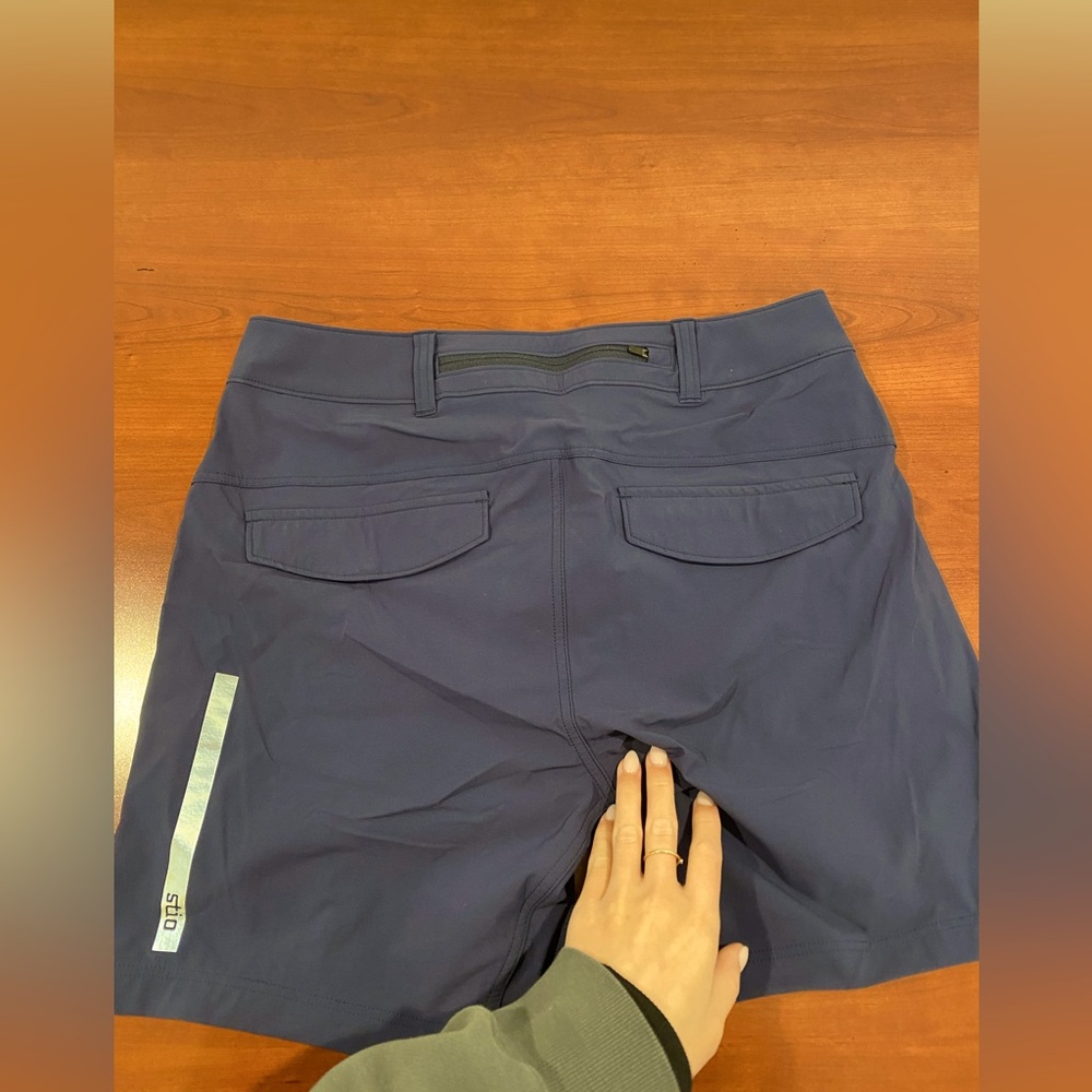 Navy blue women’s Stio shorts
